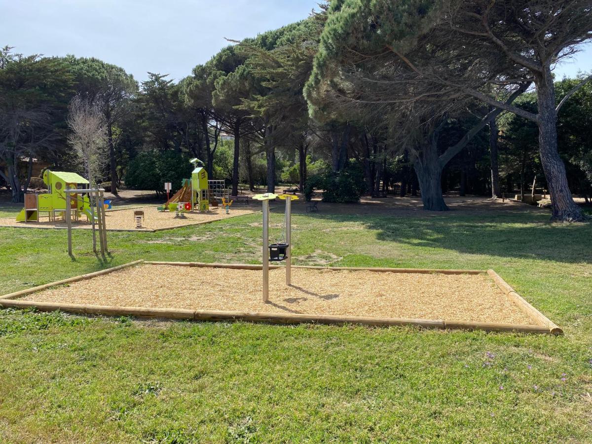 Lovely Apartment In Sainte Maxime Екстер'єр фото