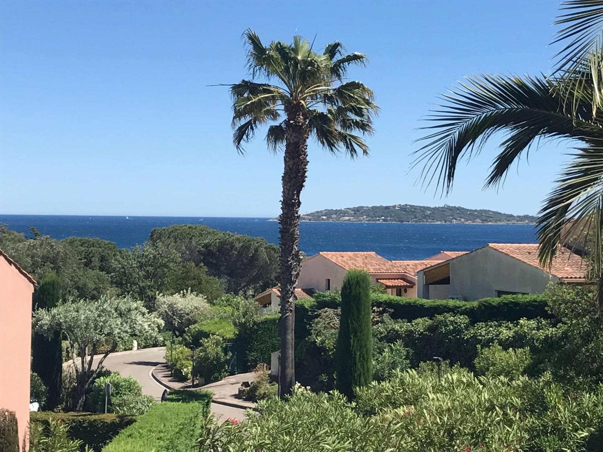 Lovely Apartment In Sainte Maxime Екстер'єр фото